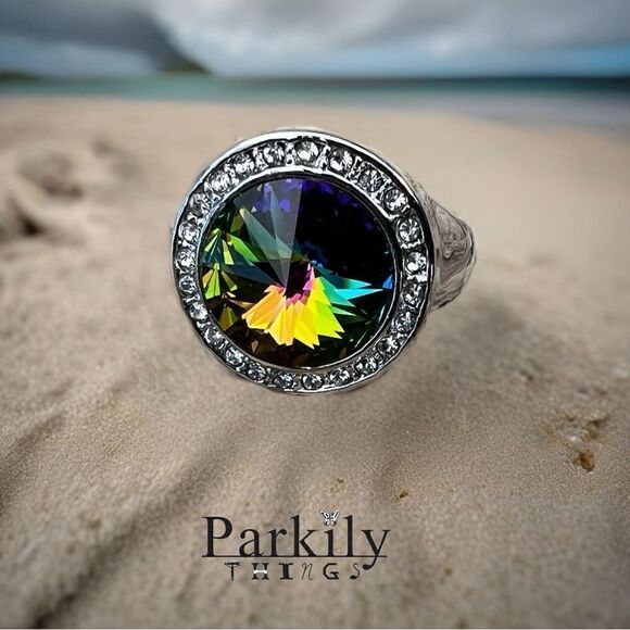 No Brand Jewelry - Sparkly statement ring made with Swarovski crystal size 9